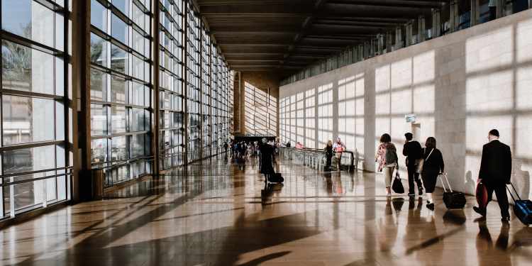  Business Travel Tips For Women In 2022