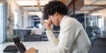 Want to stay away from the stress and perform better in the office? These Tips Can Help You!