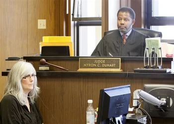 5 Qualities that Make a Court Reporter Valuable