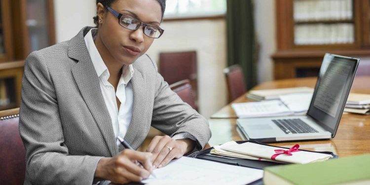 Why Do Attorneys Need Litigation Support Specialists?