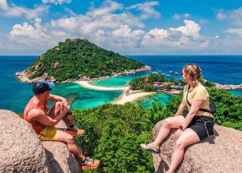Koh Tao’s Underwater Photography Hotspots: Capturing the Beauty Below